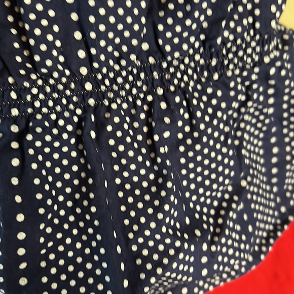 Rockabilly top with heart buttons. Blue/white size medium with stretch. - Picture 6 of 14